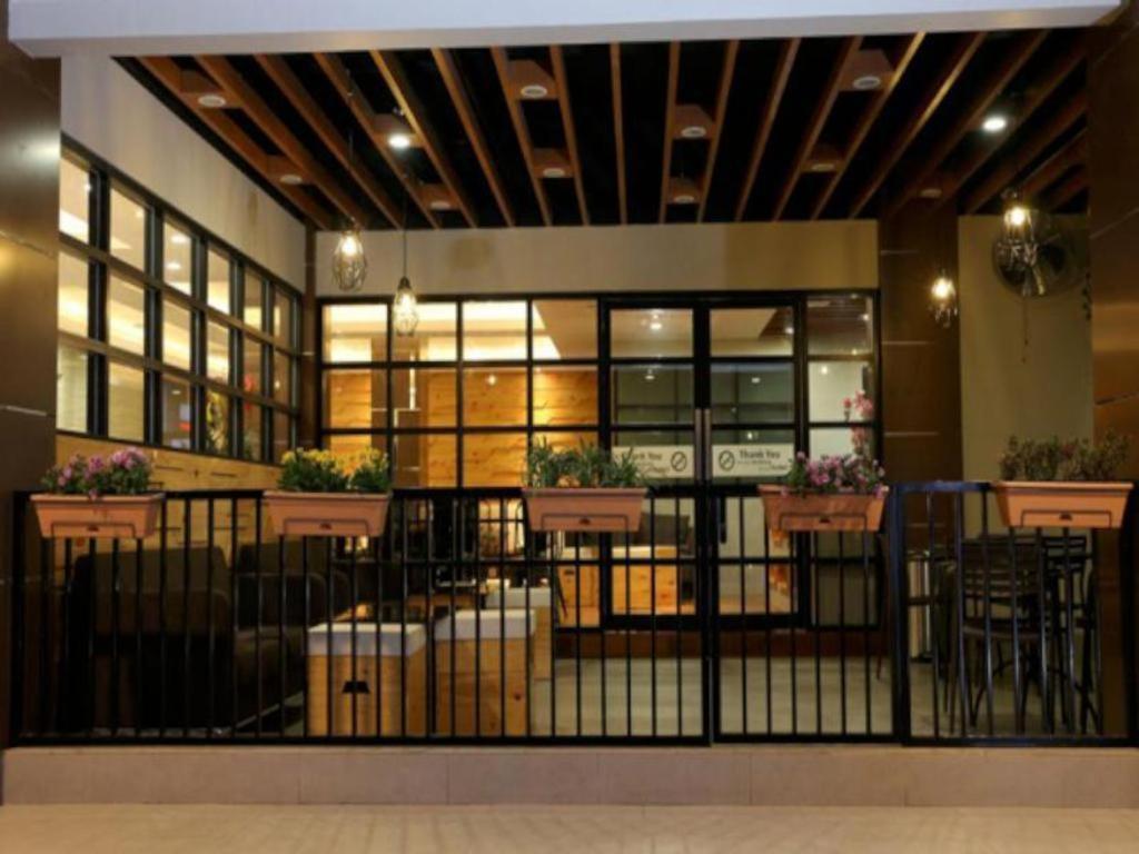 Grand Citihub Hotel @Kartini Bandar Lampung Exterior foto